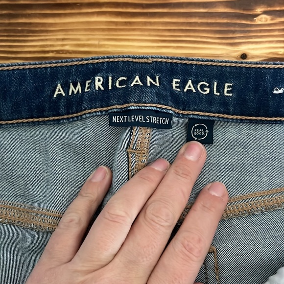 Size 14. AE high rise jogging. Next level stretch. EUC. - Picture 2 of 4